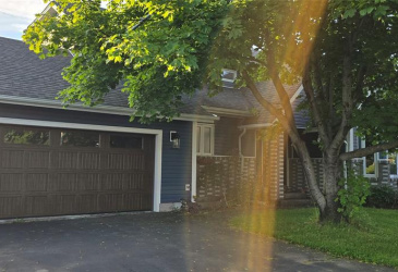 10 BRAKES PLACE, MARYSTOWN, Newfoundland, Canada A0E 2M0, ,3 BathroomsBathrooms,Residential,Reduced,BRAKES PLACE,5749