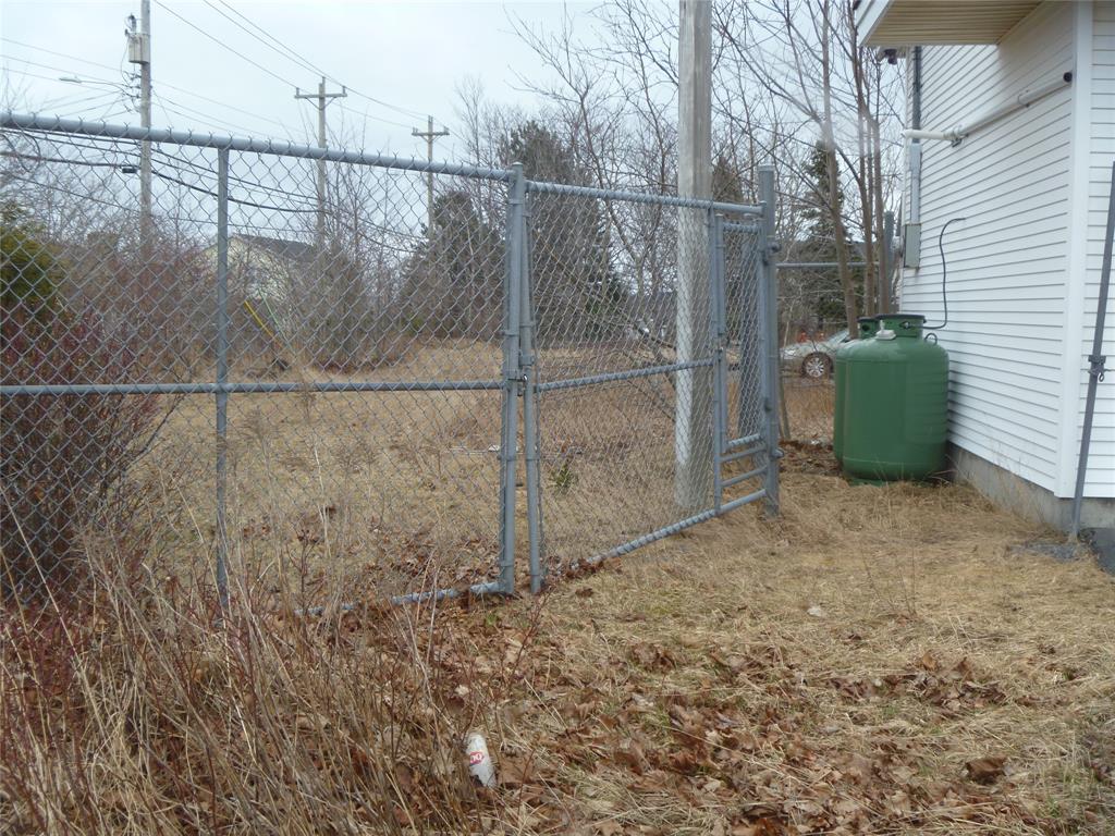 15 POWELL DRIVE, CARBONEAR, Newfoundland, Canada A1Y 1A5, ,Commercial,For Sale,POWELL DRIVE,5754