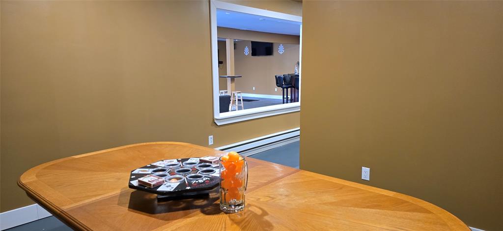 36 QUEEN STREET, MARYSTOWN, Newfoundland, Canada A0E 2M0, ,4 BathroomsBathrooms,Commercial,Reduced,QUEEN STREET,5766