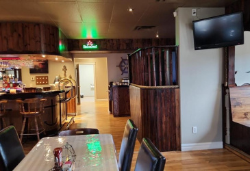 36 QUEEN STREET, MARYSTOWN, Newfoundland, Canada A0E 2M0, ,4 BathroomsBathrooms,Commercial,Reduced,QUEEN STREET,5766