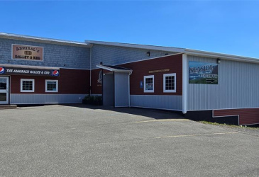 36 QUEEN STREET, MARYSTOWN, Newfoundland, Canada A0E 2M0, ,4 BathroomsBathrooms,Commercial,Reduced,QUEEN STREET,5766