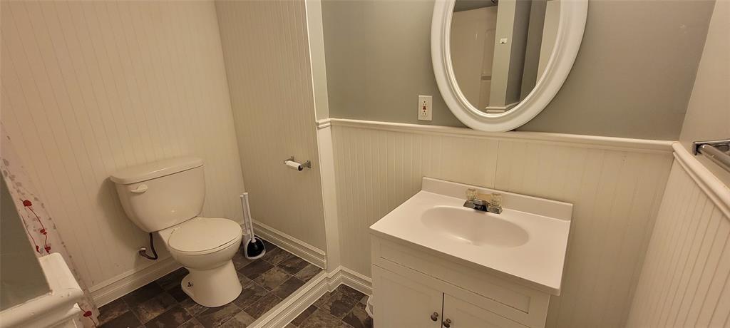 435 CRESTON BOULEVARD, MARYSTOWN, Newfoundland, Canada A0E 2M0, ,2 BathroomsBathrooms,Residential,Reduced,CRESTON BOULEVARD,5781