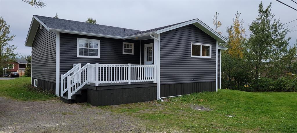 435 CRESTON BOULEVARD, MARYSTOWN, Newfoundland, Canada A0E 2M0, ,2 BathroomsBathrooms,Residential,Reduced,CRESTON BOULEVARD,5781