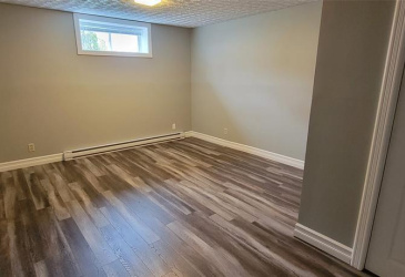 435 CRESTON BOULEVARD, MARYSTOWN, Newfoundland, Canada A0E 2M0, ,2 BathroomsBathrooms,Residential,Reduced,CRESTON BOULEVARD,5781