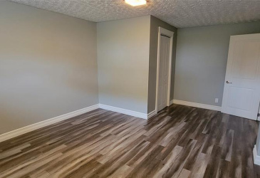 435 CRESTON BOULEVARD, MARYSTOWN, Newfoundland, Canada A0E 2M0, ,2 BathroomsBathrooms,Residential,Reduced,CRESTON BOULEVARD,5781
