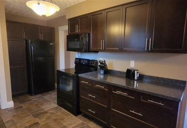435 CRESTON BOULEVARD, MARYSTOWN, Newfoundland, Canada A0E 2M0, ,2 BathroomsBathrooms,Residential,Reduced,CRESTON BOULEVARD,5781
