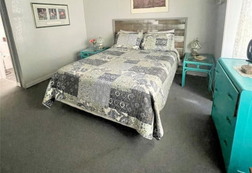 35-37 GARRETTS ROAD, CLARENVILLE, Newfoundland, Canada A0C 2G0, ,2 BathroomsBathrooms,Residential,For Sale,GARRETTS ROAD,5787