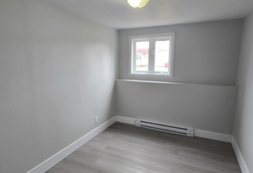 36 GREENWOOD STREET W, MARYSTOWN, Newfoundland, Canada A0E 1K0, ,2 BathroomsBathrooms,Residential,Reduced,GREENWOOD STREET W,5789
