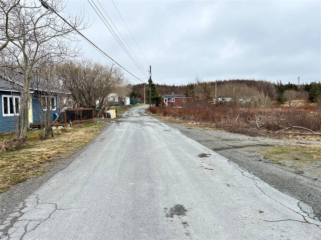 10-12 DEERINGS ROAD, BAY ROBERTS, Newfoundland, Canada A0A 3V0, ,Residential,For Sale,DEERINGS ROAD,5795