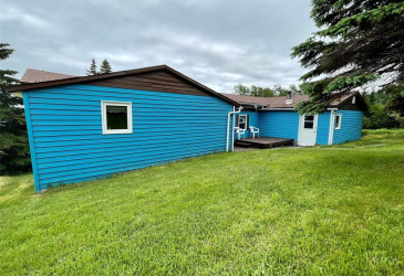 9 TRINITY DRIVE, MILTON, Newfoundland, Canada A5A 0L5, ,1 BathroomBathrooms,Residential,Sale Pending,TRINITY DRIVE,5806