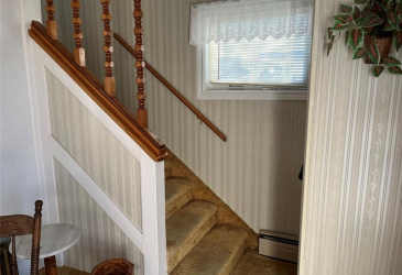 147 CONCEPTION BAY HIGHWAY, BAY ROBERTS, Newfoundland, Canada A0A 1G0, ,1 BathroomBathrooms,Residential,For Sale,CONCEPTION BAY HIGHWAY,5809