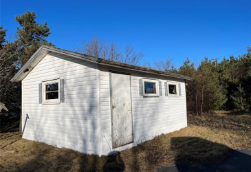 147 CONCEPTION BAY HIGHWAY, BAY ROBERTS, Newfoundland, Canada A0A 1G0, ,1 BathroomBathrooms,Residential,For Sale,CONCEPTION BAY HIGHWAY,5809