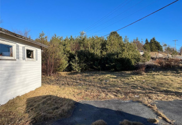 147 CONCEPTION BAY HIGHWAY, BAY ROBERTS, Newfoundland, Canada A0A 1G0, ,1 BathroomBathrooms,Residential,For Sale,CONCEPTION BAY HIGHWAY,5809