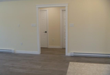19 FOREST ROAD, CARBONEAR, Newfoundland, Canada A1Y 1A6, ,2 BathroomsBathrooms,Residential,Sale Pending,FOREST ROAD,5816