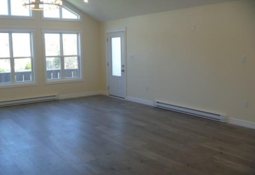 19 FOREST ROAD, CARBONEAR, Newfoundland, Canada A1Y 1A6, ,2 BathroomsBathrooms,Residential,Sale Pending,FOREST ROAD,5816
