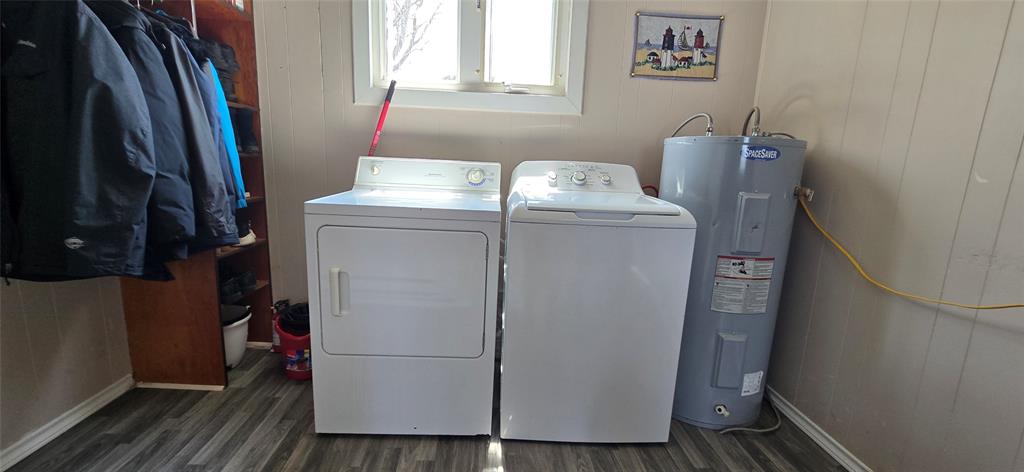 14 LOGWOOD DRIVE, FORTUNE, Newfoundland, Canada A)E 1P0, ,1 BathroomBathrooms,Residential,Reduced,LOGWOOD DRIVE,5819