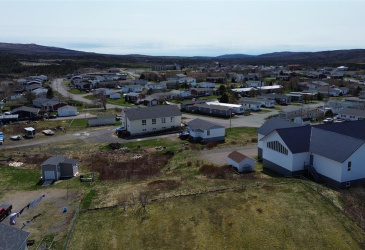 14 LOGWOOD DRIVE, FORTUNE, Newfoundland, Canada A)E 1P0, ,1 BathroomBathrooms,Residential,Reduced,LOGWOOD DRIVE,5819