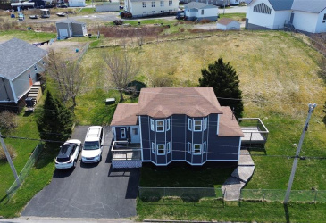 14 LOGWOOD DRIVE, FORTUNE, Newfoundland, Canada A)E 1P0, ,1 BathroomBathrooms,Residential,Reduced,LOGWOOD DRIVE,5819