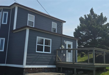 14 LOGWOOD DRIVE, FORTUNE, Newfoundland, Canada A)E 1P0, ,1 BathroomBathrooms,Residential,Reduced,LOGWOOD DRIVE,5819