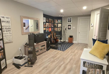 68 DOBER'S ROAD, LITTLE BAY EAST, Newfoundland, Canada A0E 2H0, ,3 BathroomsBathrooms,Residential,Sold,DOBER'S ROAD,5821