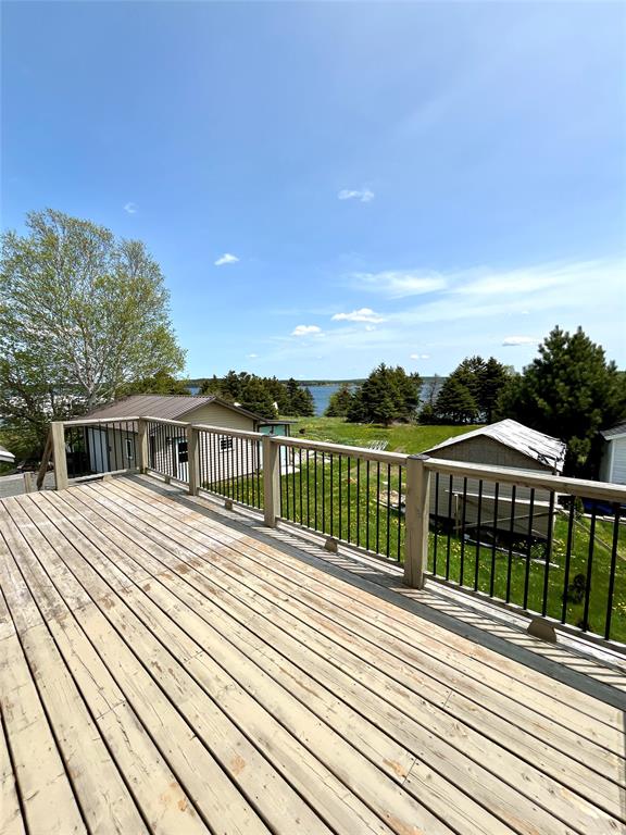 4 COLES LANE, BLOOMFIELD, Newfoundland, Canada A0C 1A0, ,2 BathroomsBathrooms,Residential,Reduced,COLES LANE,5857