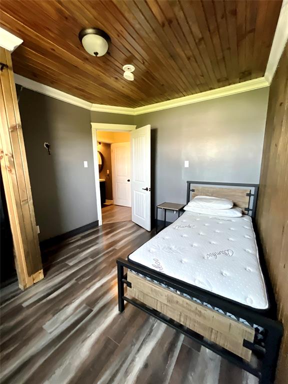 4 COLES LANE, BLOOMFIELD, Newfoundland, Canada A0C 1A0, ,2 BathroomsBathrooms,Residential,Reduced,COLES LANE,5857