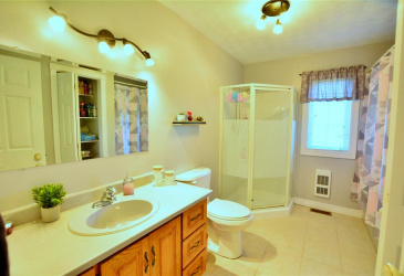29 BISHOPS ROAD, BAY ROBERTS, Newfoundland, Canada A0A 1G0, ,1 BathroomBathrooms,Residential,Sold,BISHOPS ROAD,5858 29 BISHOPS ROAD, BAY ROBERTS, Newfoundland, Canada A0A 1G0, ,1 BathroomBathrooms,Residential,Sold,BISHOPS ROAD,5858