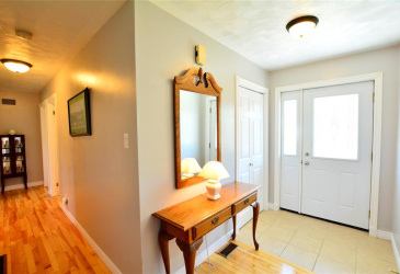 29 BISHOPS ROAD, BAY ROBERTS, Newfoundland, Canada A0A 1G0, ,1 BathroomBathrooms,Residential,Sold,BISHOPS ROAD,5858 29 BISHOPS ROAD, BAY ROBERTS, Newfoundland, Canada A0A 1G0, ,1 BathroomBathrooms,Residential,Sold,BISHOPS ROAD,5858