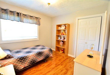 29 BISHOPS ROAD, BAY ROBERTS, Newfoundland, Canada A0A 1G0, ,1 BathroomBathrooms,Residential,Sold,BISHOPS ROAD,5858 29 BISHOPS ROAD, BAY ROBERTS, Newfoundland, Canada A0A 1G0, ,1 BathroomBathrooms,Residential,Sold,BISHOPS ROAD,5858