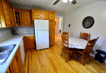 29 BISHOPS ROAD, BAY ROBERTS, Newfoundland, Canada A0A 1G0, ,1 BathroomBathrooms,Residential,Sold,BISHOPS ROAD,5858 29 BISHOPS ROAD, BAY ROBERTS, Newfoundland, Canada A0A 1G0, ,1 BathroomBathrooms,Residential,Sold,BISHOPS ROAD,5858