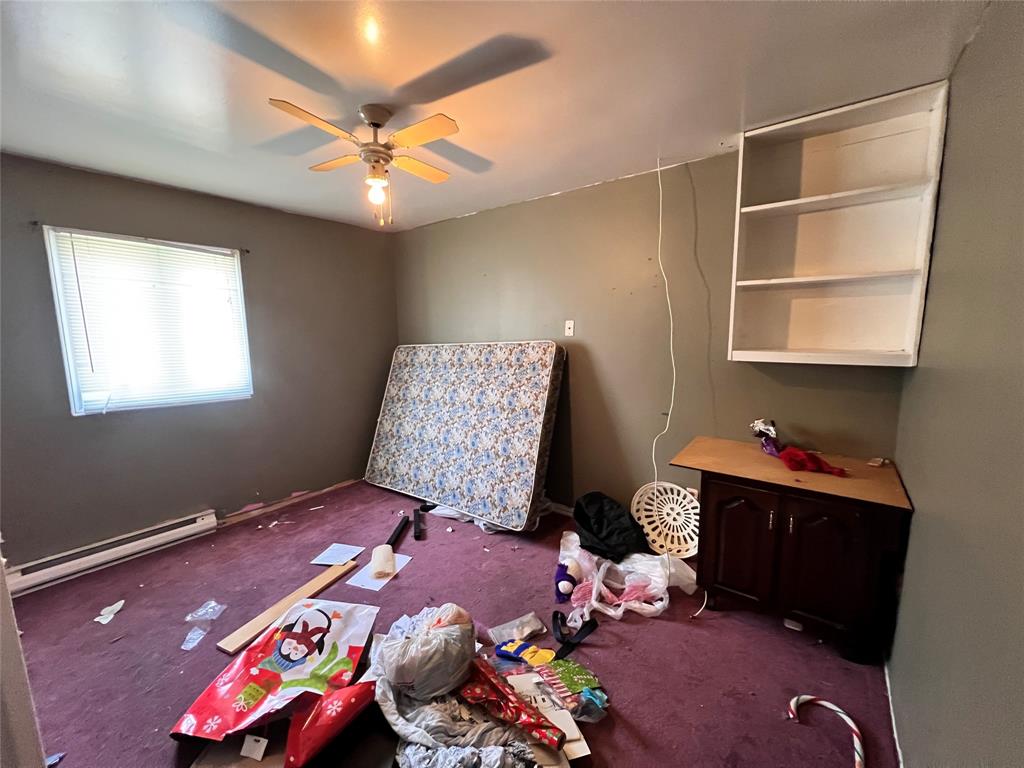 4 MORLEY DRIVE, PLACENTIA, Newfoundland, Canada A0B 2Y0, ,2 BathroomsBathrooms,Residential,Reduced,MORLEY DRIVE,5860