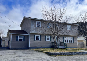 4 MORLEY DRIVE, PLACENTIA, Newfoundland, Canada A0B 2Y0, ,2 BathroomsBathrooms,Residential,Reduced,MORLEY DRIVE,5860