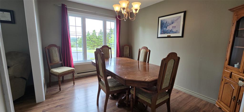 61 CRESTON BOULEVARD, MARYSTOWN, Newfoundland, Canada A0E 2M0, ,2 BathroomsBathrooms,Residential,For Sale,CRESTON BOULEVARD,5862