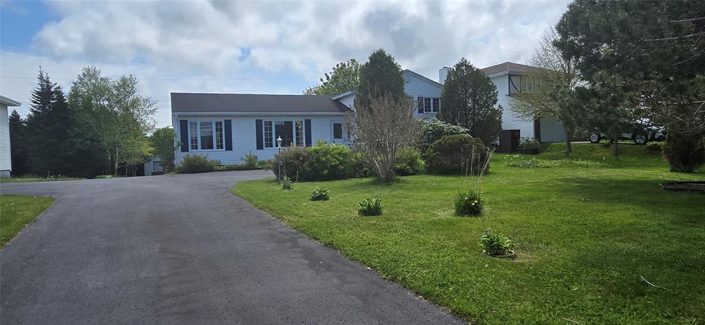 61 CRESTON BOULEVARD, MARYSTOWN, Newfoundland, Canada A0E 2M0, ,2 BathroomsBathrooms,Residential,For Sale,CRESTON BOULEVARD,5862