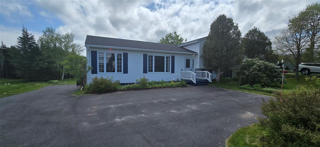 61 CRESTON BOULEVARD, MARYSTOWN, Newfoundland, Canada A0E 2M0, ,2 BathroomsBathrooms,Residential,For Sale,CRESTON BOULEVARD,5862