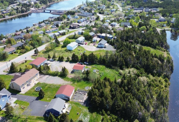 61 CRESTON BOULEVARD, MARYSTOWN, Newfoundland, Canada A0E 2M0, ,2 BathroomsBathrooms,Residential,For Sale,CRESTON BOULEVARD,5862