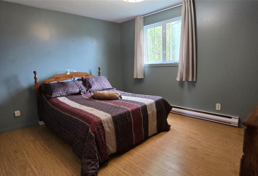 61 CRESTON BOULEVARD, MARYSTOWN, Newfoundland, Canada A0E 2M0, ,2 BathroomsBathrooms,Residential,For Sale,CRESTON BOULEVARD,5862
