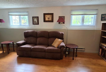 61 CRESTON BOULEVARD, MARYSTOWN, Newfoundland, Canada A0E 2M0, ,2 BathroomsBathrooms,Residential,For Sale,CRESTON BOULEVARD,5862
