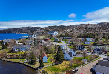 5-7 MAGISTRATES HILL, BRIGUS, Newfoundland, Canada A0A 1K0, ,2 BathroomsBathrooms,Residential,For Sale,MAGISTRATES HILL,5863