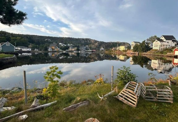 5-7 MAGISTRATES HILL, BRIGUS, Newfoundland, Canada A0A 1K0, ,2 BathroomsBathrooms,Residential,For Sale,MAGISTRATES HILL,5863