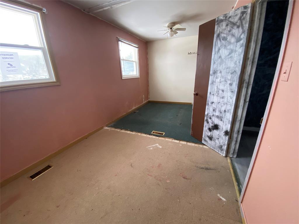 180 FRESHWATER CRESCENTE, PLACENTIA, Newfoundland, Canada A0B 1W0, ,1 BathroomBathrooms,Residential,Reduced,FRESHWATER CRESCENTE,5864