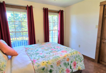 425-431 MAIN STREET, BURIN, Newfoundland, Canada A0E 1G0, ,3 BathroomsBathrooms,Residential,Sold,MAIN STREET,5868
