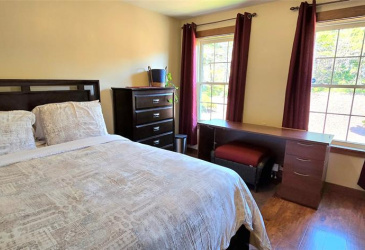 425-431 MAIN STREET, BURIN, Newfoundland, Canada A0E 1G0, ,3 BathroomsBathrooms,Residential,Sold,MAIN STREET,5868
