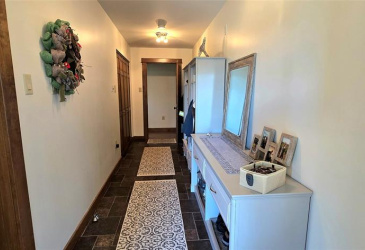 425-431 MAIN STREET, BURIN, Newfoundland, Canada A0E 1G0, ,3 BathroomsBathrooms,Residential,Sold,MAIN STREET,5868