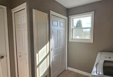 883 VILLE MARIE DRIVE, MARYSTOWN, Newfoundland, Canada A0E 2M0, ,2 BathroomsBathrooms,Residential,Reduced,VILLE MARIE DRIVE,5879