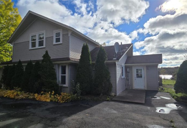 883 VILLE MARIE DRIVE, MARYSTOWN, Newfoundland, Canada A0E 2M0, ,2 BathroomsBathrooms,Residential,Reduced,VILLE MARIE DRIVE,5879
