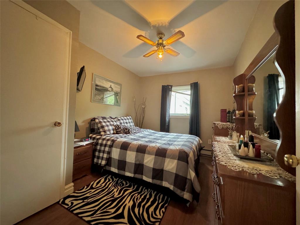 7 VARDY'S AVENUE, CLARENVILLE, Newfoundland, Canada A5A 2A4, ,8 BathroomsBathrooms,Residential,For Sale,VARDY'S AVENUE,5886