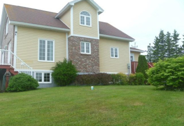 2 MAIN HIGHWAY, KINGSTON, Newfoundland, Canada A0A 3S0, ,2 BathroomsBathrooms,Residential,Reduced,MAIN HIGHWAY,5887
