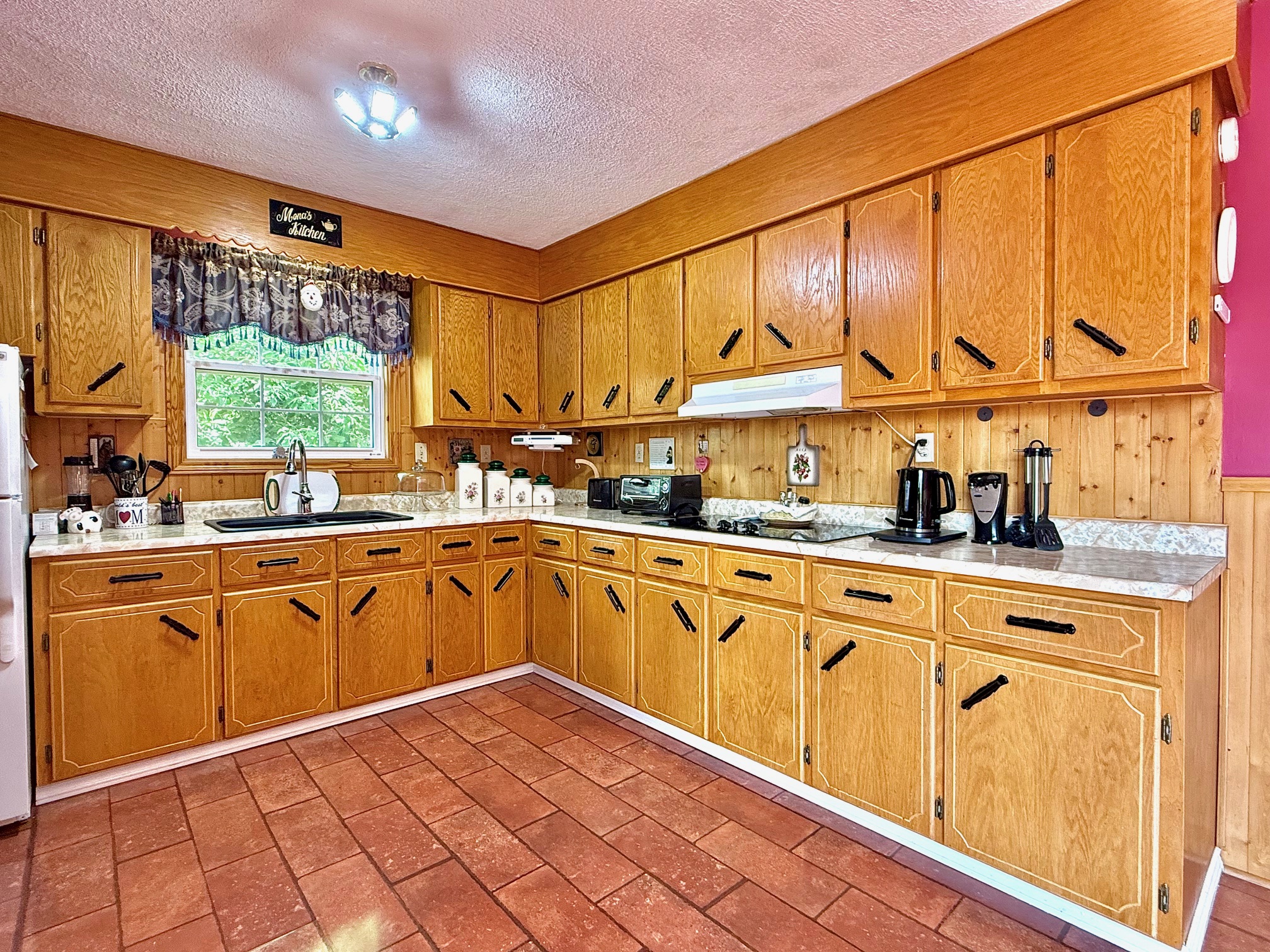 33 OCEANVIEW CRESCENT, BROOKLYN, Newfoundland, Canada A0C 1V0, ,1 BathroomBathrooms,Residential,Reduced,OCEANVIEW CRESCENT,5889