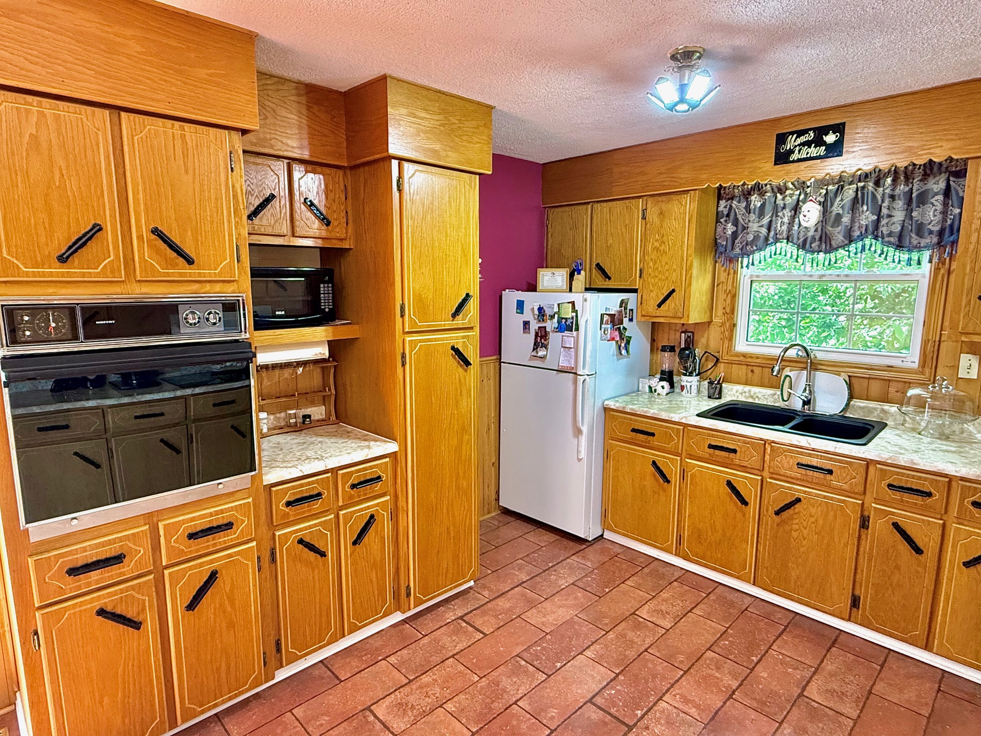 33 OCEANVIEW CRESCENT, BROOKLYN, Newfoundland, Canada A0C 1V0, ,1 BathroomBathrooms,Residential,Reduced,OCEANVIEW CRESCENT,5889